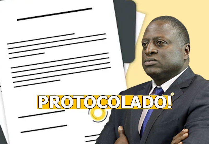 Helio Lopes protocola requerimento de informações sobre Janja